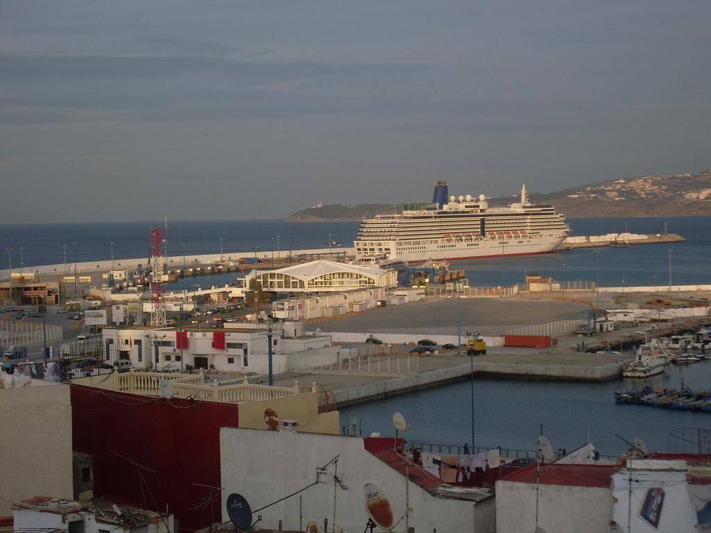 The Medina Hostel Tanger Buitenkant foto